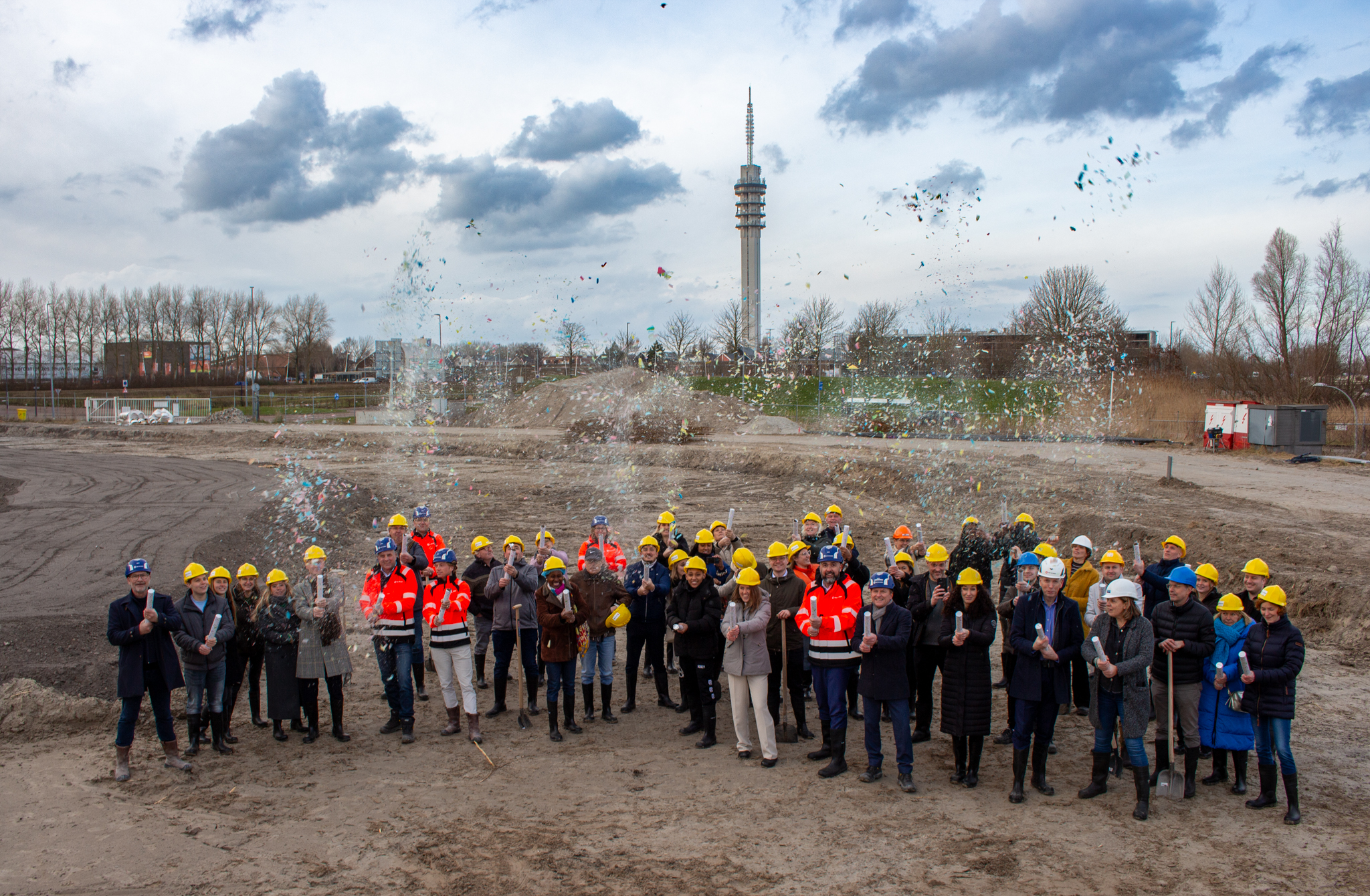 Eerste paal Stadsfront Bataviahaven